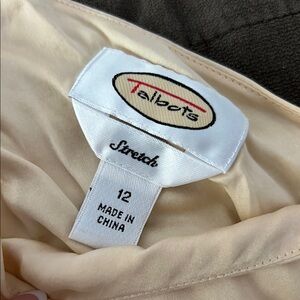 Chic Cream Sleeveless Top